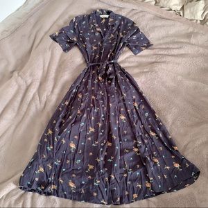 Vintage Eddie Bauer Ladies midi dress.